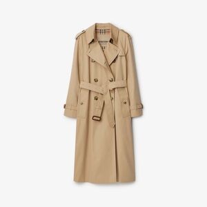 Burberry Classic Beige Trench Coat